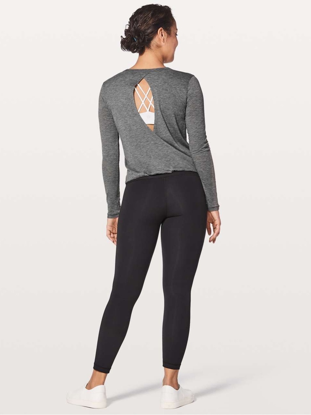 Lululemon Wild Twist Long Sleeve
Heathered Gray Small /Medium
